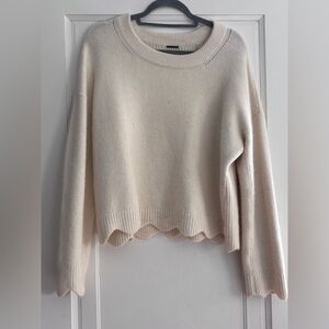 Elie Tahari sweater, Unworn, Size M